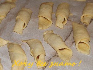 Как лепить рогалики и сколько выпекать