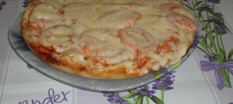 пицца с крабами